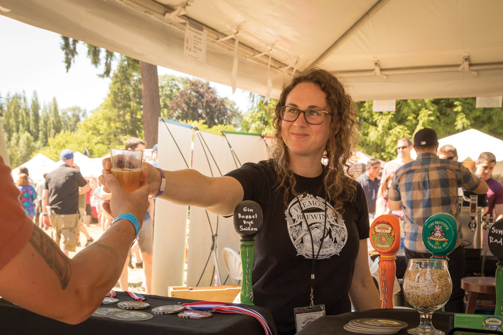 2016 edge media washington beer 2 qtipqd