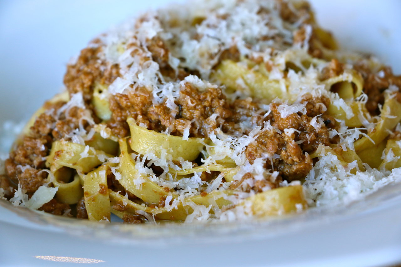 Just like at Spinassi and Artusi, the highlights at Vespolina are the pastas, this time from the northern Italian region (like this  tagliatelle with traditional bolognese ragù).